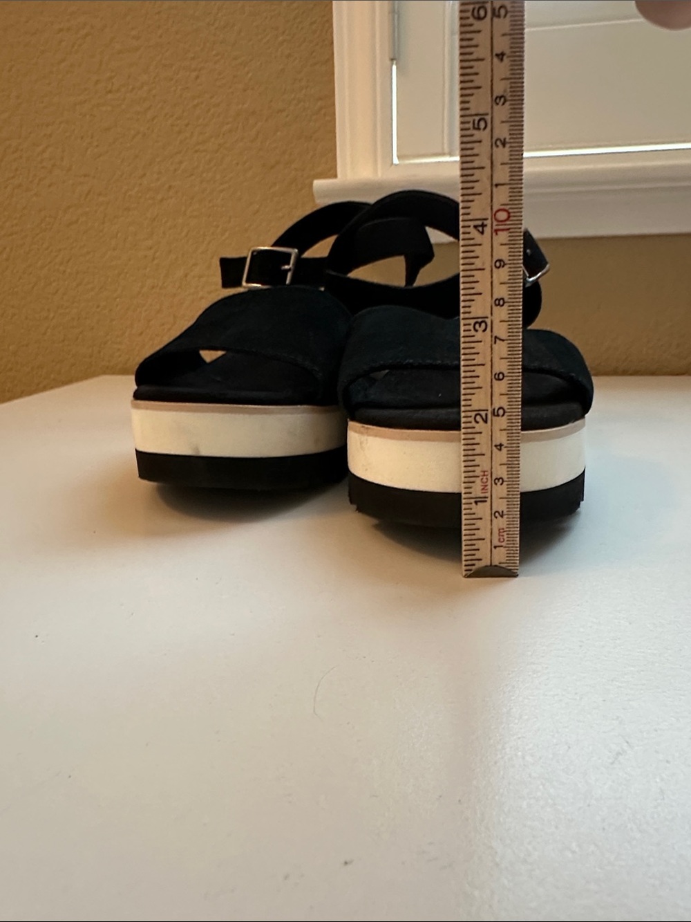 Toms Black Suede Ankle-Strap Platform Comfort Sandals Travel Vacation Size 10 - Picture 5 of 5